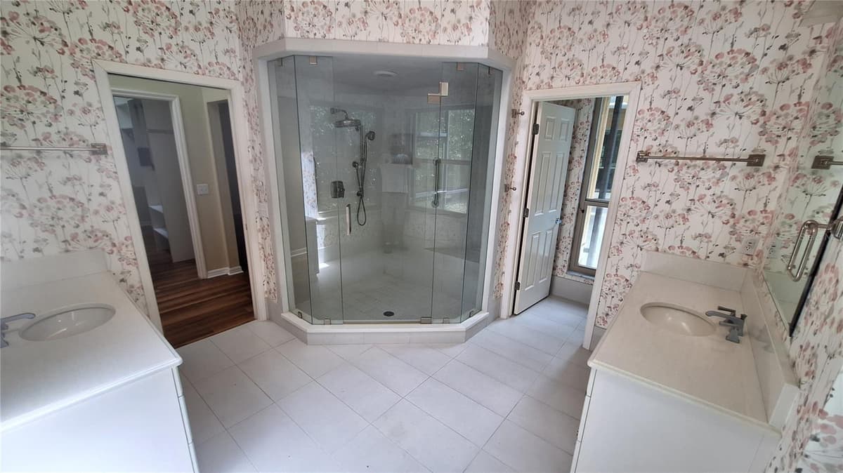 2210 LAUREL RUN DRIVE — photo 23 of 45