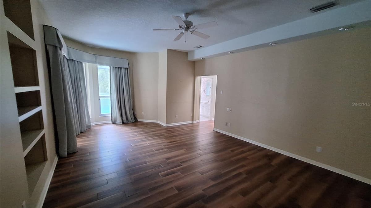 2210 LAUREL RUN DRIVE — photo 19 of 45