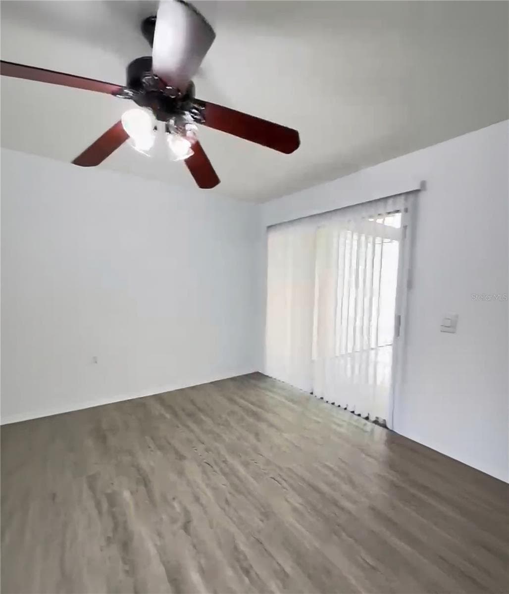 3982 CRAYRICH CIRCLE — photo 9 of 30