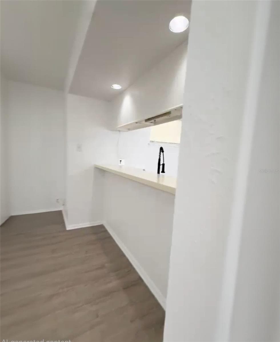 3982 CRAYRICH CIRCLE — photo 8 of 30