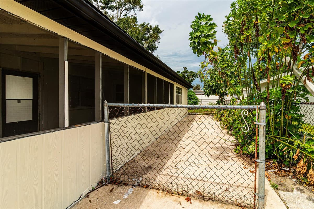 5116 ELDORADO DRIVE — photo 17 of 19