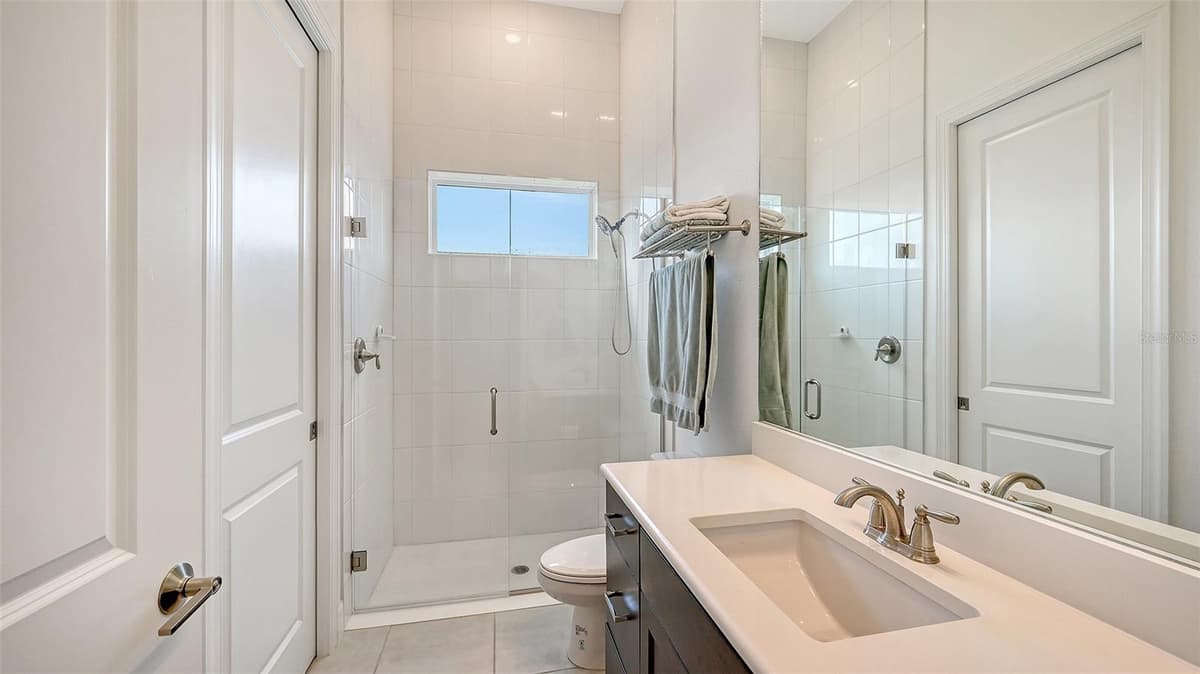 9483 TEQUILA SUNRISE DRIVE — photo 38 of 59