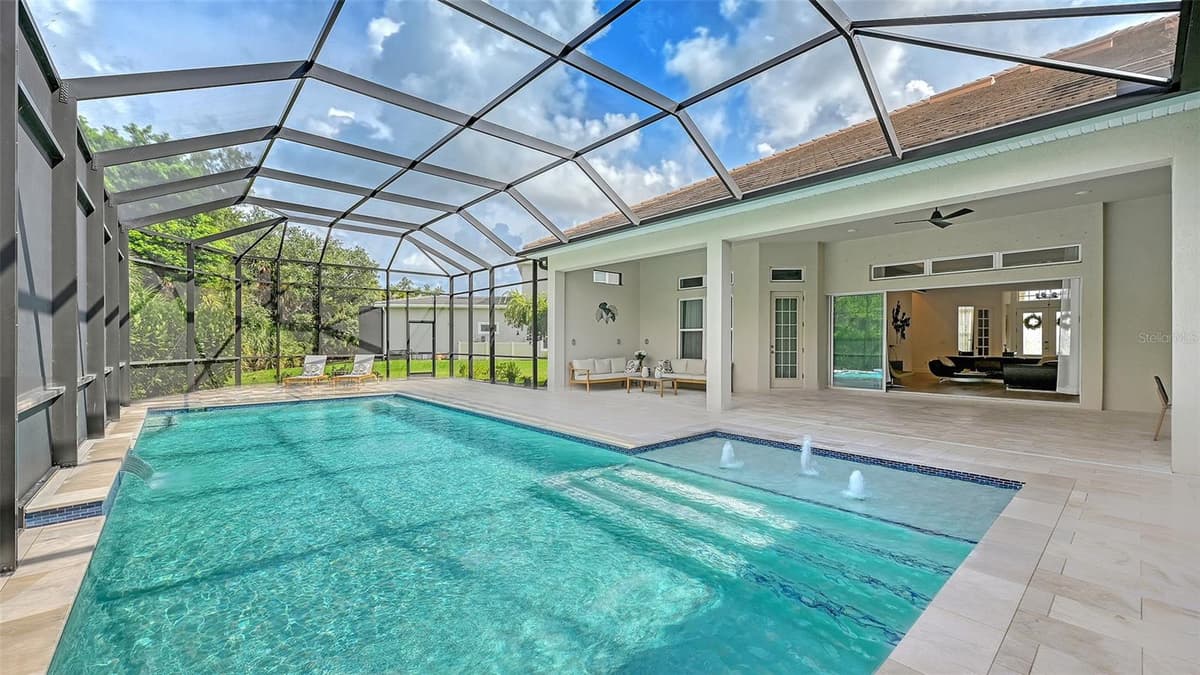 9483 TEQUILA SUNRISE DRIVE — photo 26 of 59