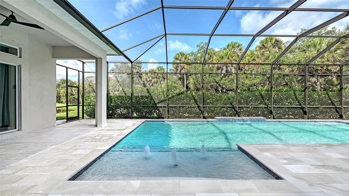 9483 TEQUILA SUNRISE DRIVE — photo 27 of 59