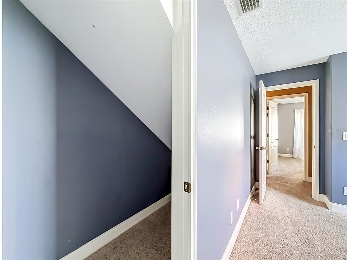 301 ASHTON WOODS LANE — photo 34 of 52