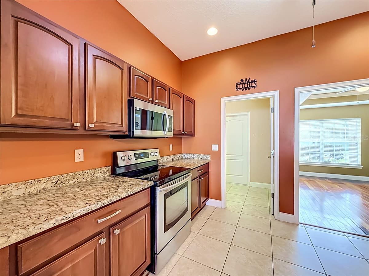 301 ASHTON WOODS LANE — photo 12 of 52