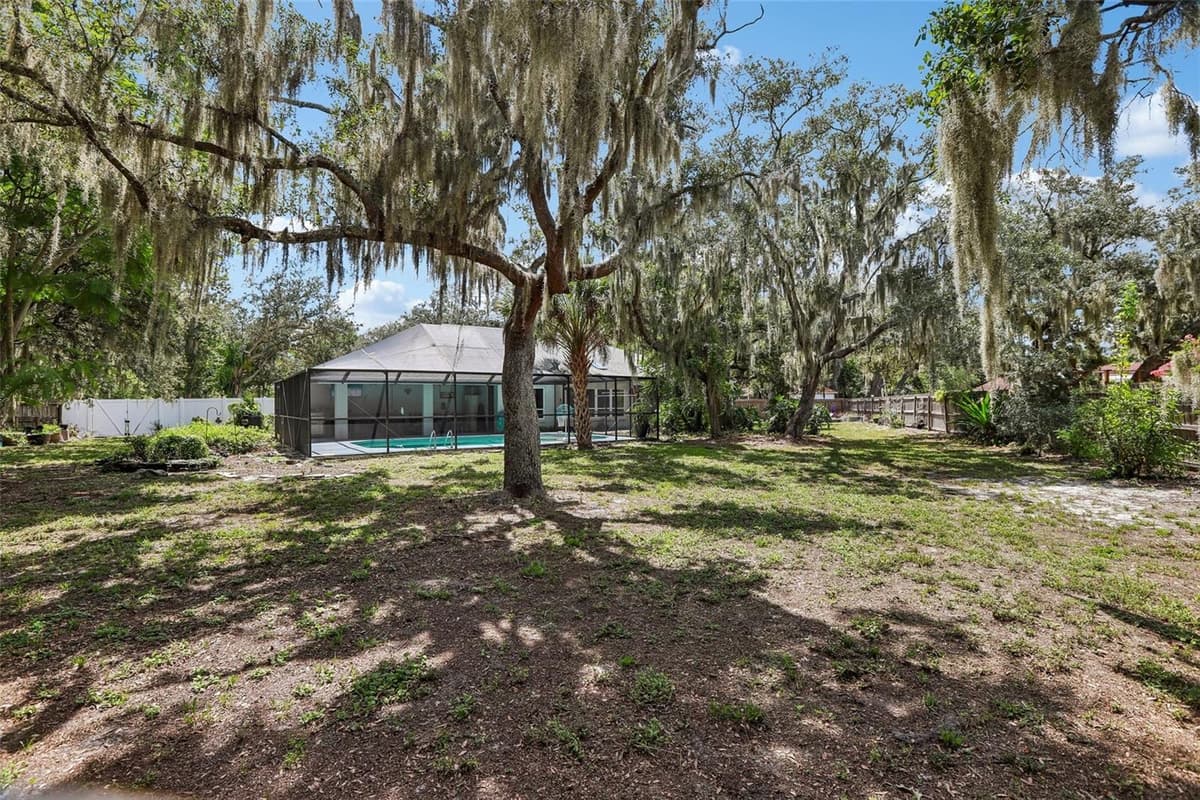 4603 RIDGECLIFF DRIVE — photo 53 of 62