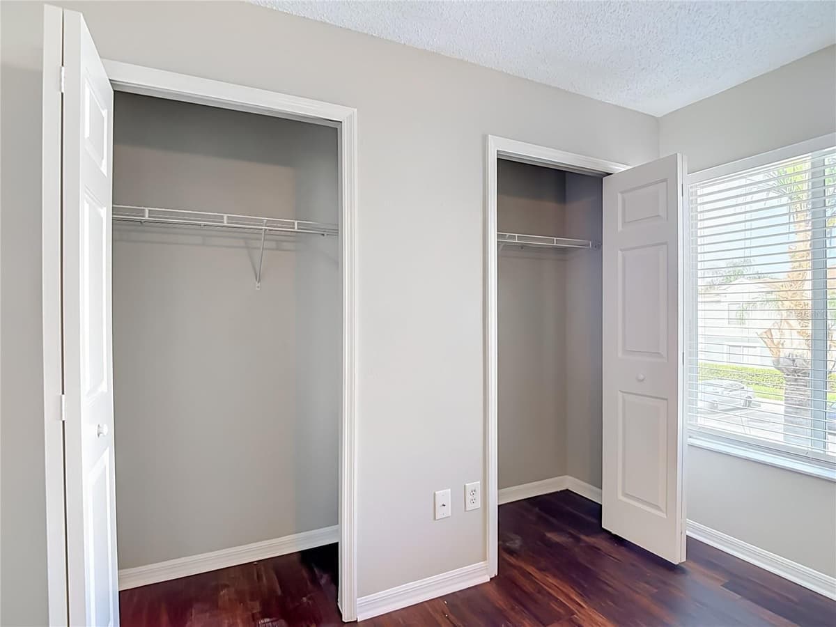 2245 FLUORSHIRE DRIVE — photo 21 of 42