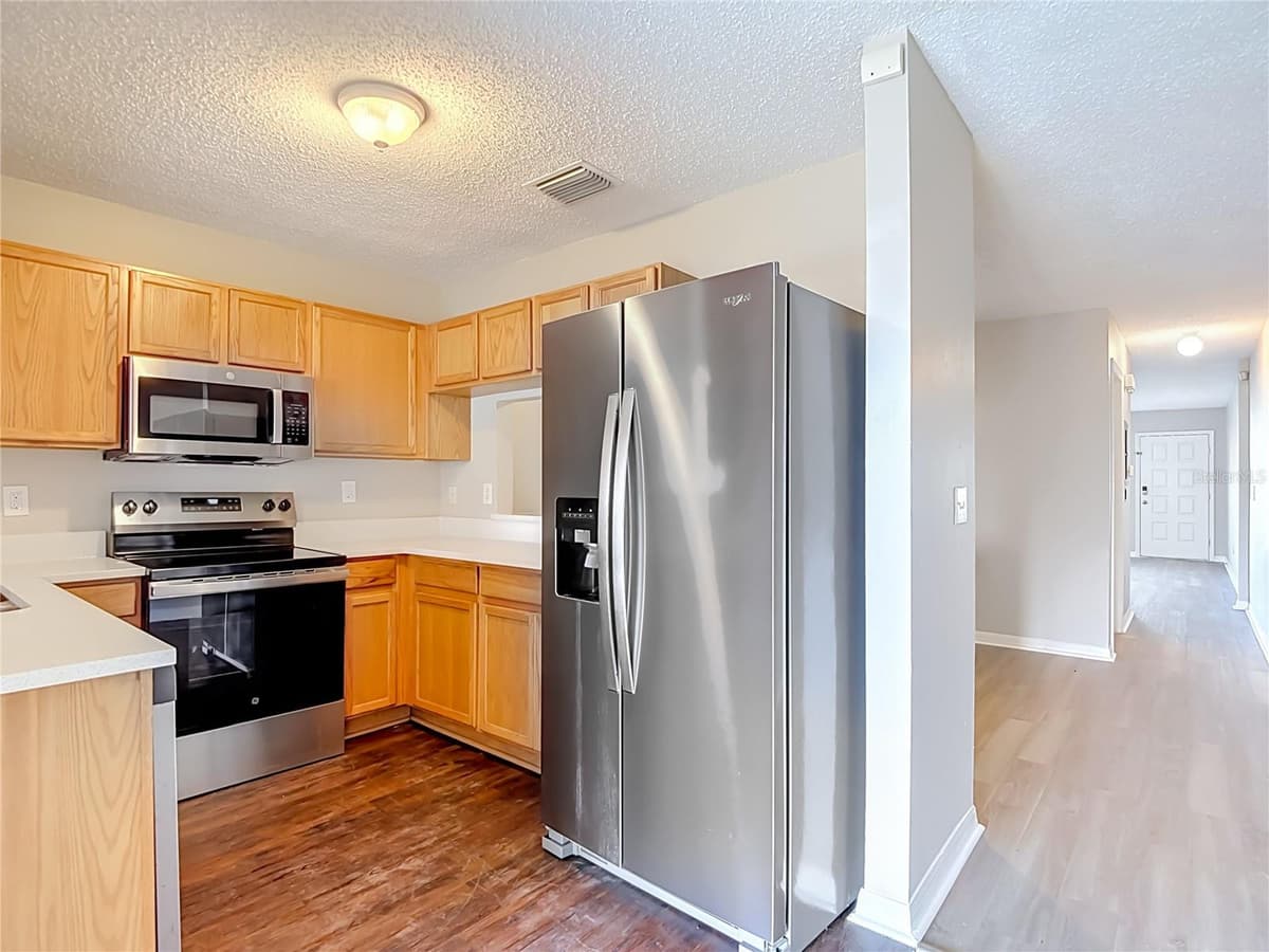 2245 FLUORSHIRE DRIVE — photo 10 of 42