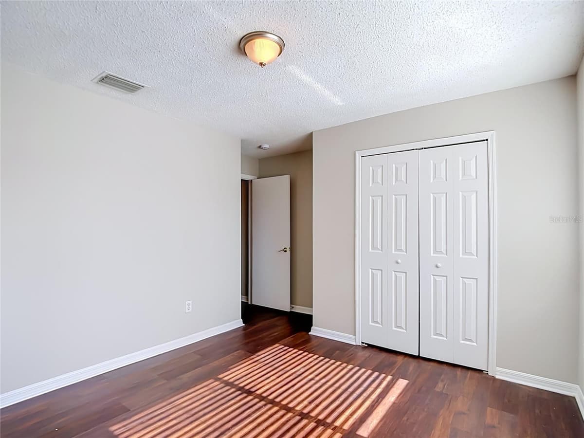 2245 FLUORSHIRE DRIVE — photo 25 of 42