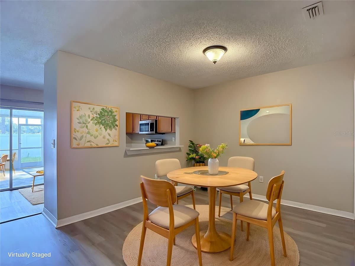 2245 FLUORSHIRE DRIVE — photo 6 of 42