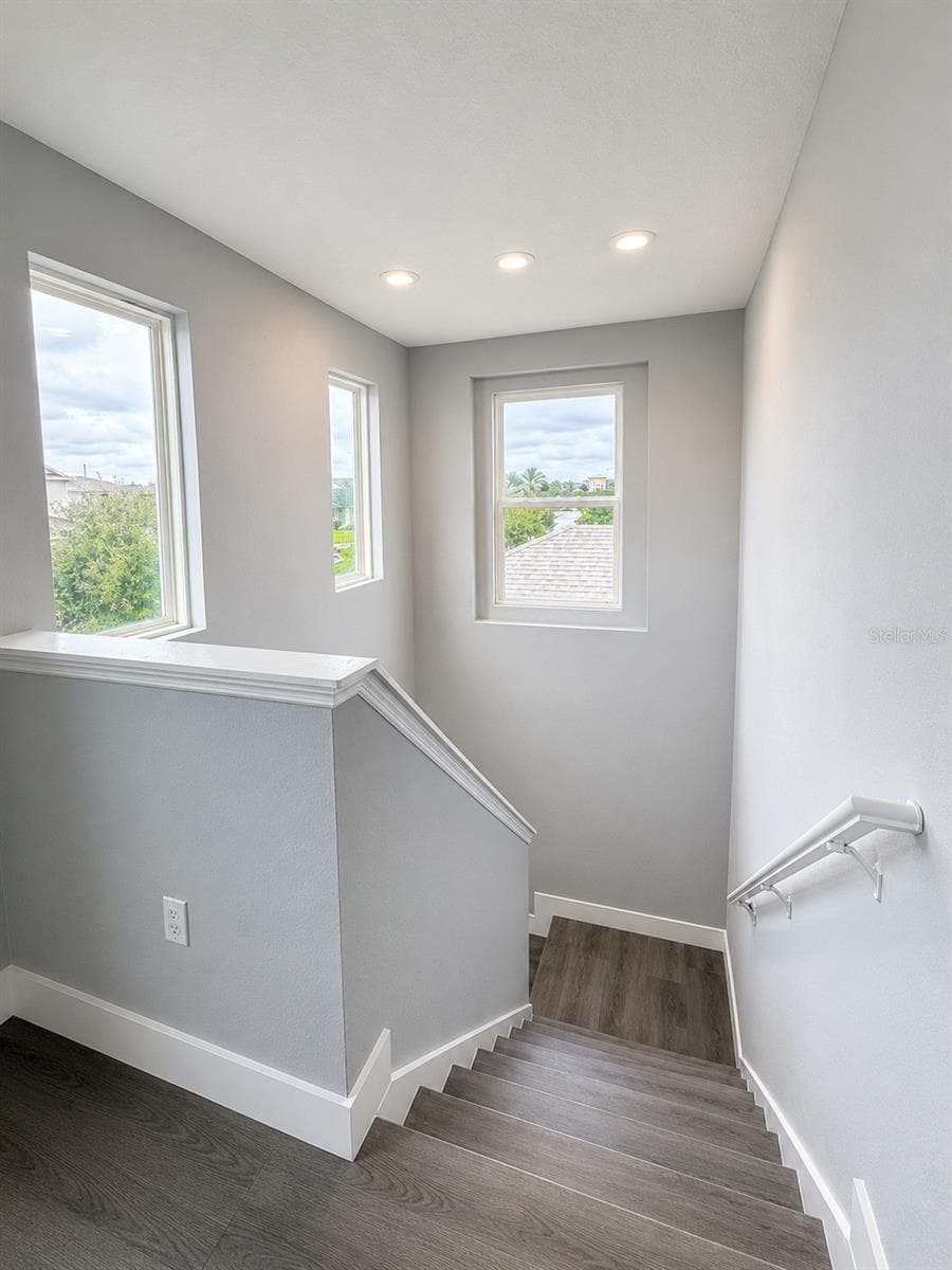 3430 CANVAS STREET — photo 11 of 53