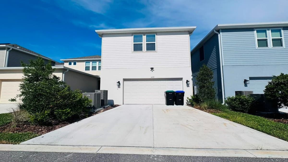 16192 HONEY HARVEST STREET — photo 4 of 73