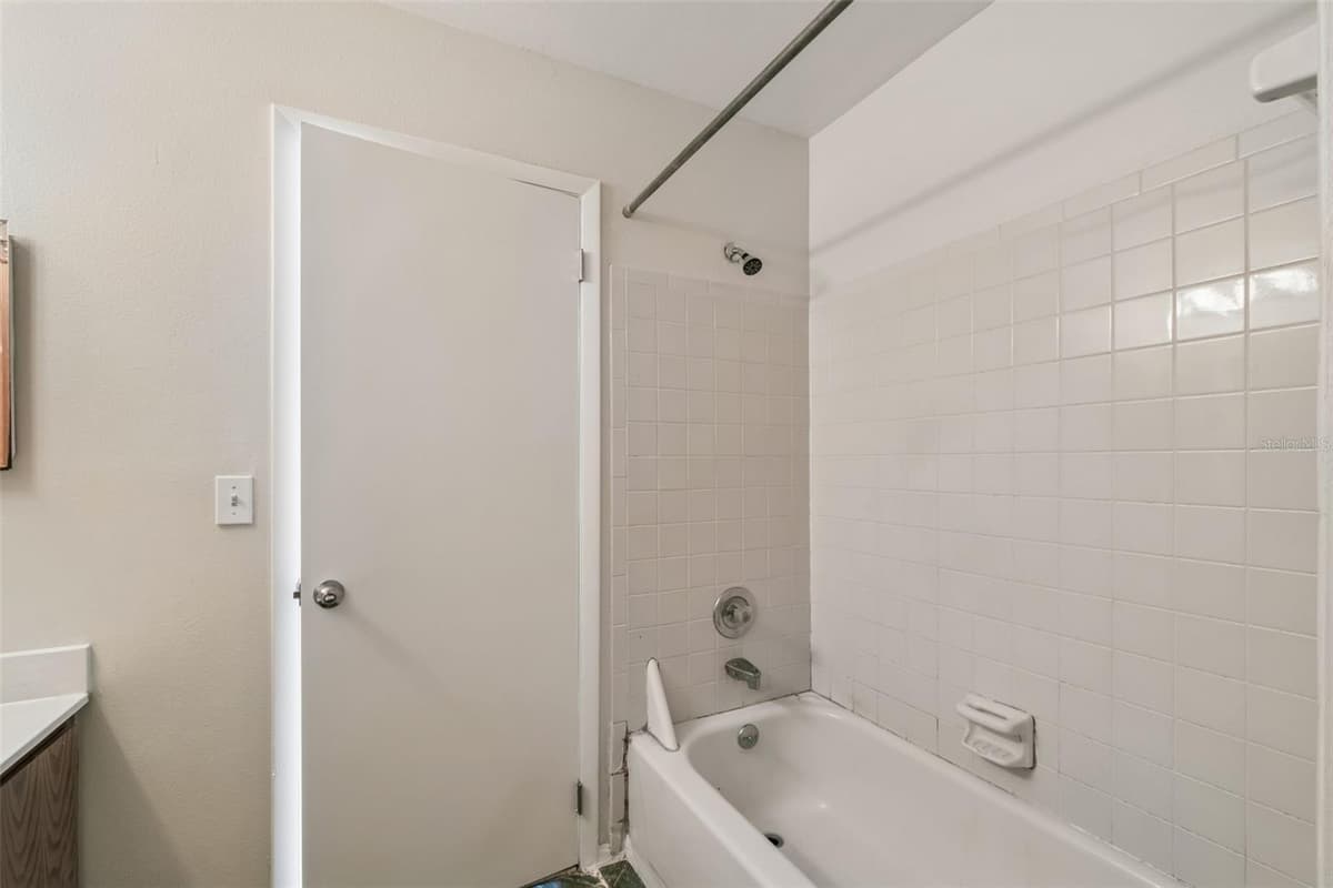 1307 PARK VILLA PLACE — photo 16 of 40