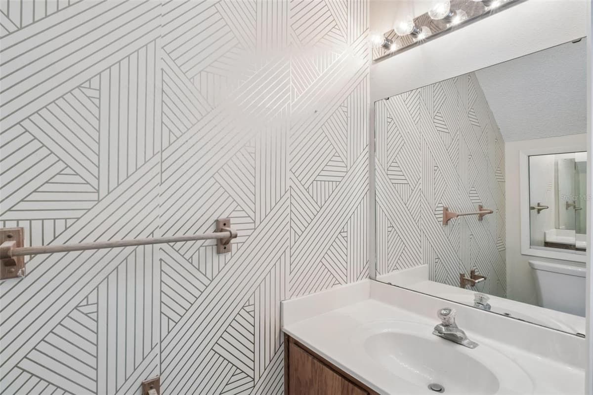 1307 PARK VILLA PLACE — photo 17 of 40