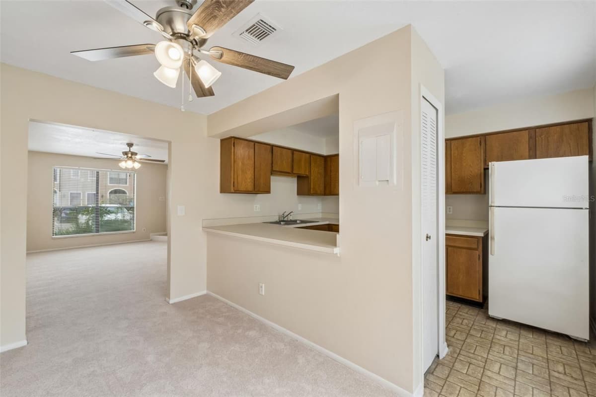 1307 PARK VILLA PLACE — photo 5 of 40