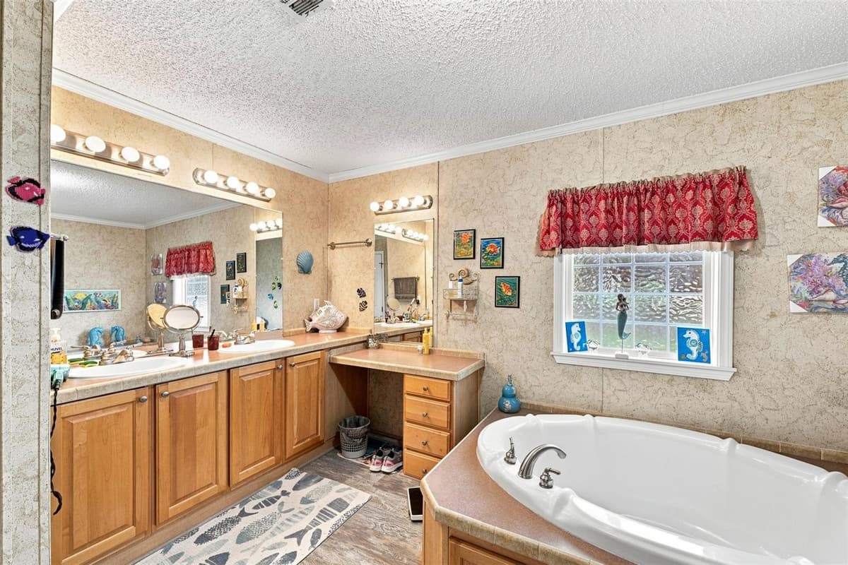 8329 FANTASIA PARK WAY — photo 31 of 40