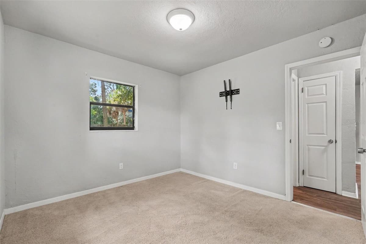 21390 LEHOUIER DR — photo 22 of 29