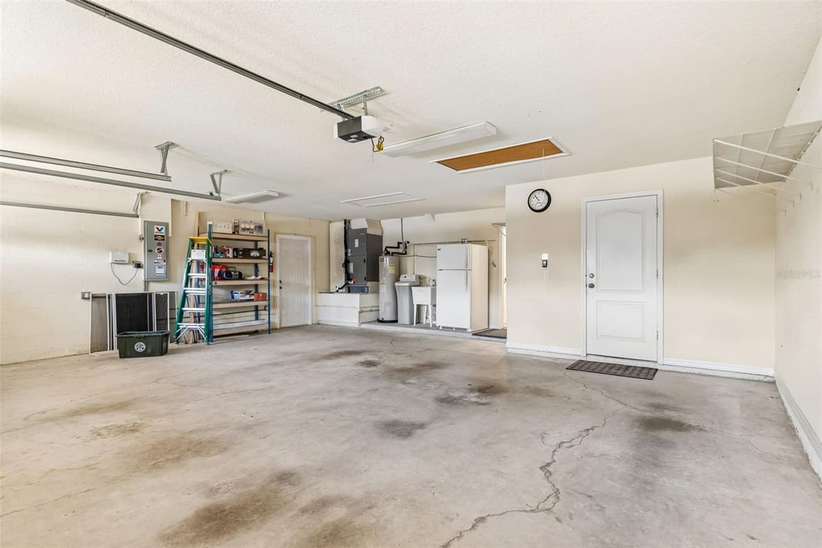 2230 CROSS TEE COURT — photo 32 of 88