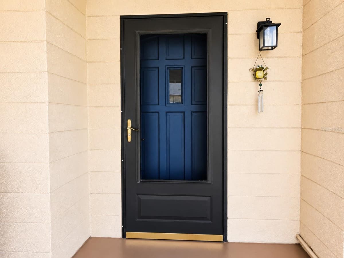 617 PARK CIRCLE — photo 4 of 23