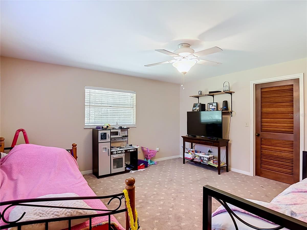 2269 COUNTRY CLUB DRIVE — photo 43 of 60