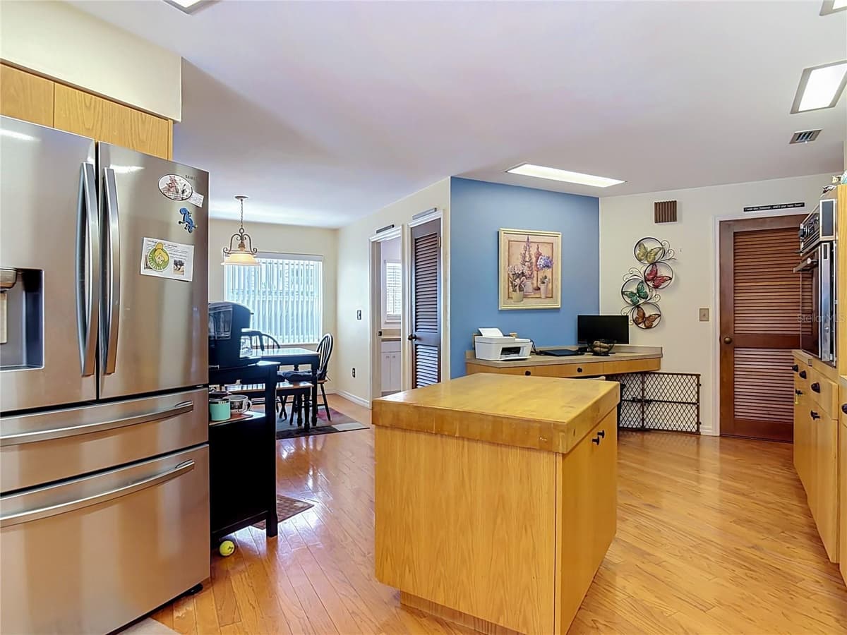 2269 COUNTRY CLUB DRIVE — photo 30 of 60