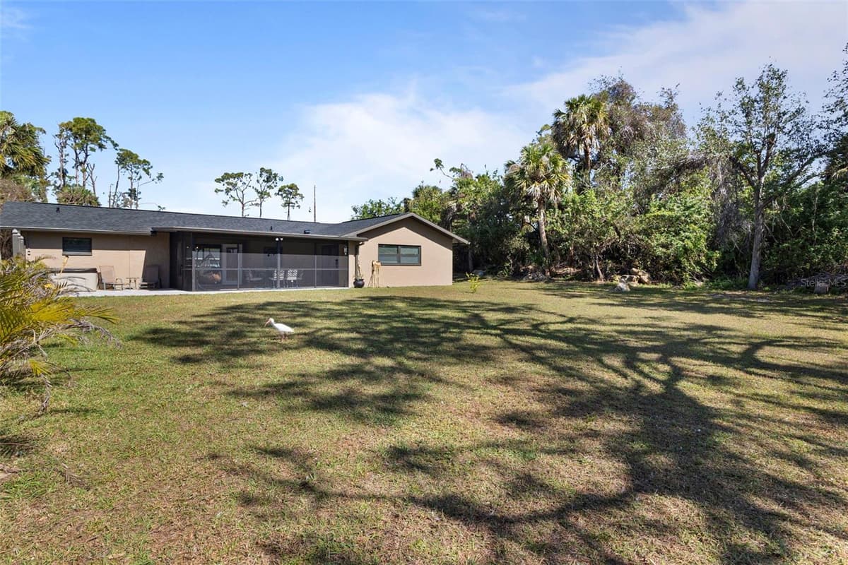 20495 ALBURY DRIVE — photo 7 of 32
