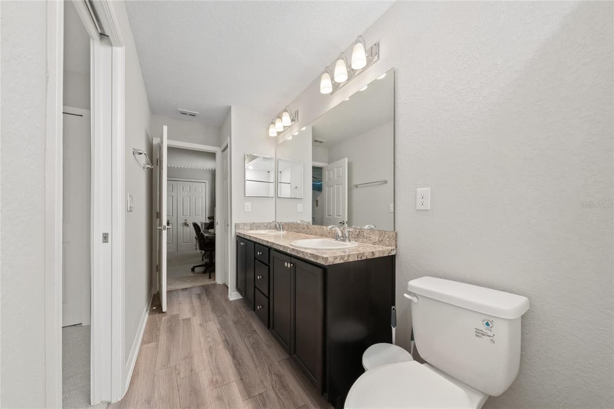 3075 FIELDWOOD CIRCLE — photo 16 of 35