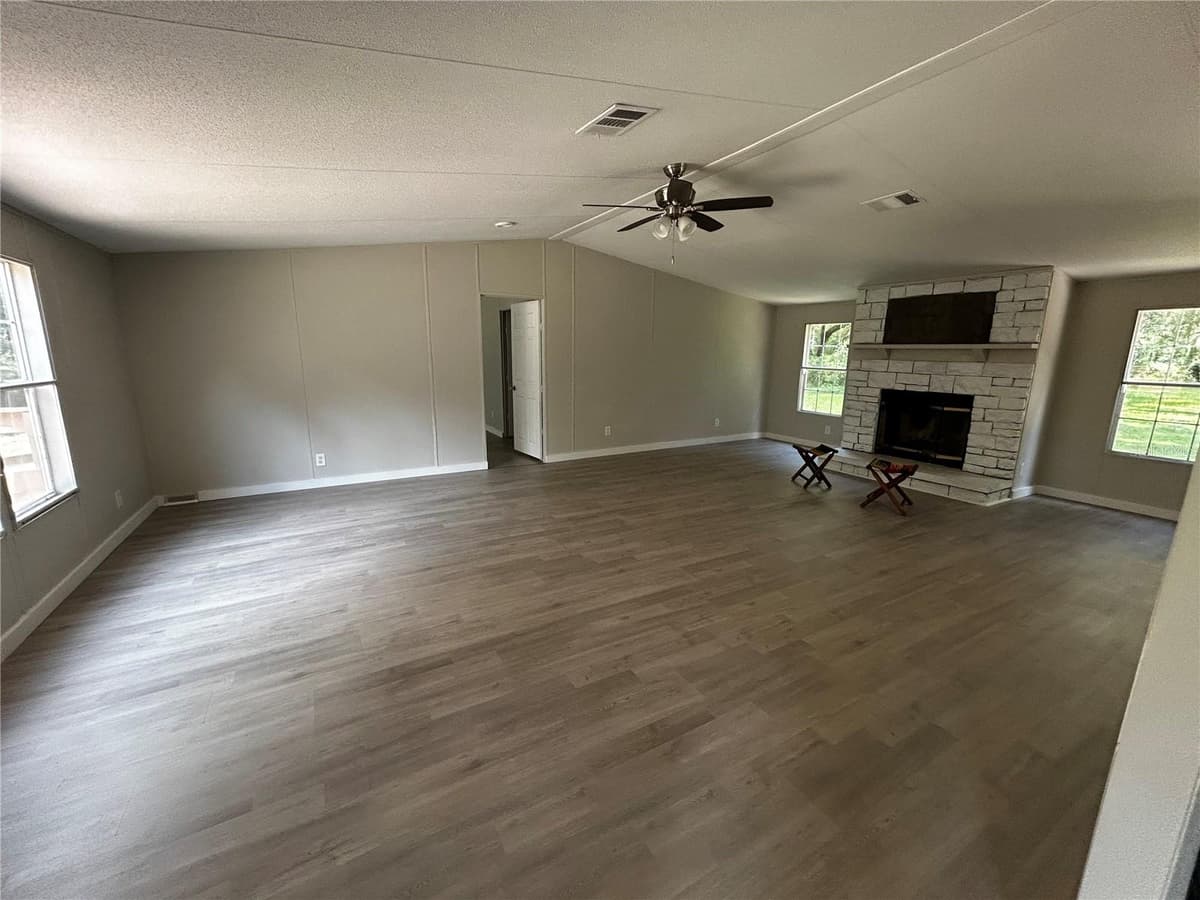40838 SUTORUS ROAD — photo 6 of 21