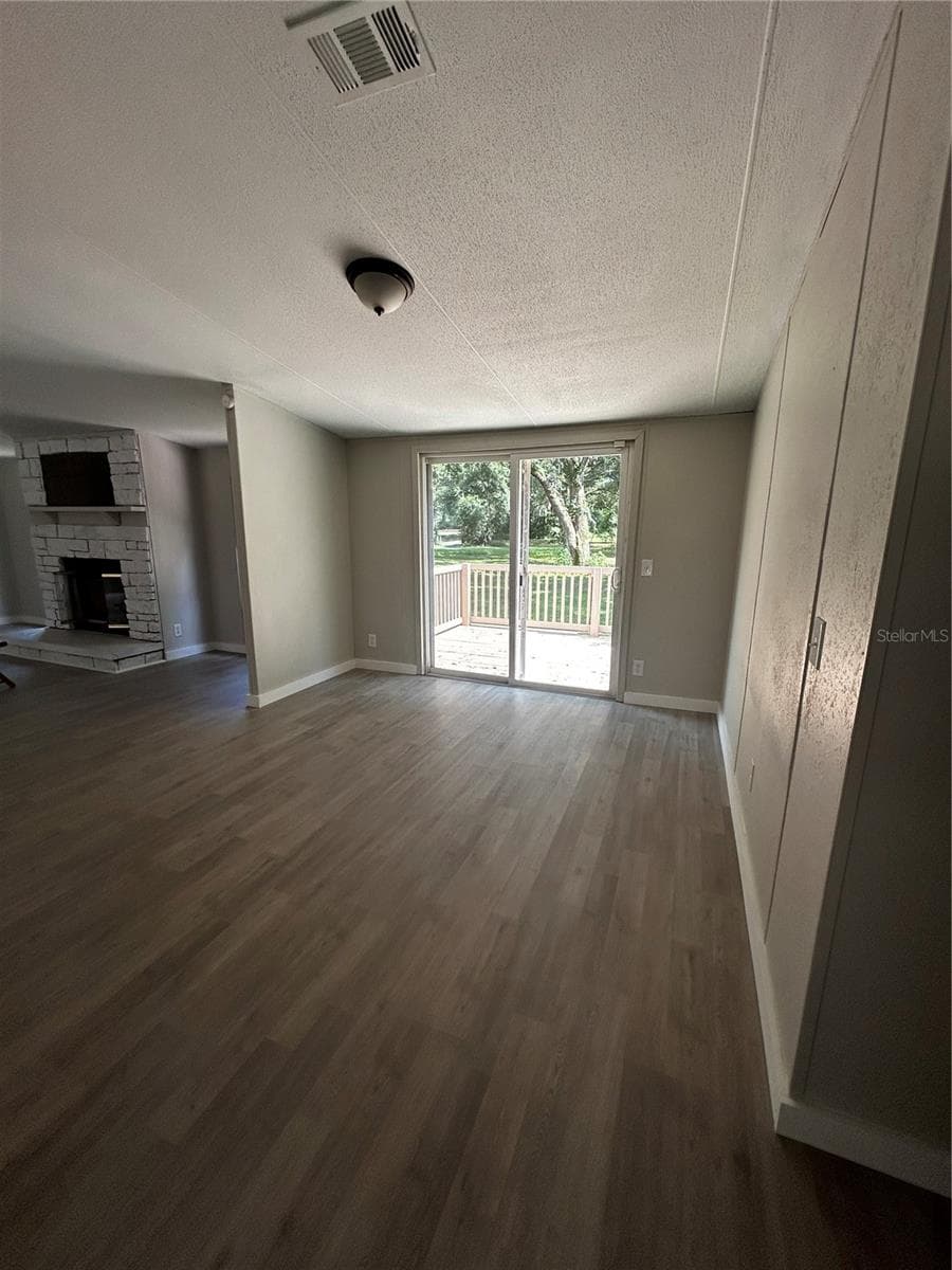 40838 SUTORUS ROAD — photo 8 of 21