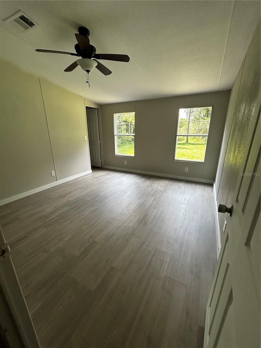 40838 SUTORUS ROAD — photo 14 of 21