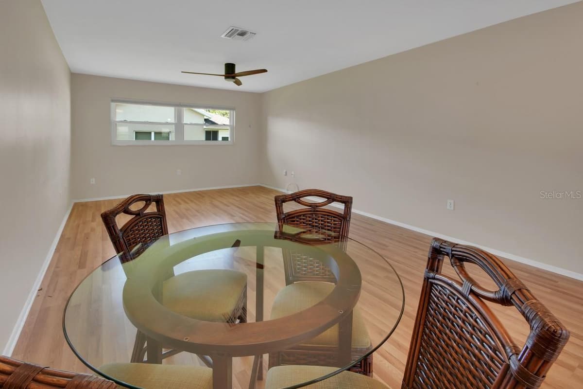 202 ELMWOOD AVENUE — photo 11 of 28