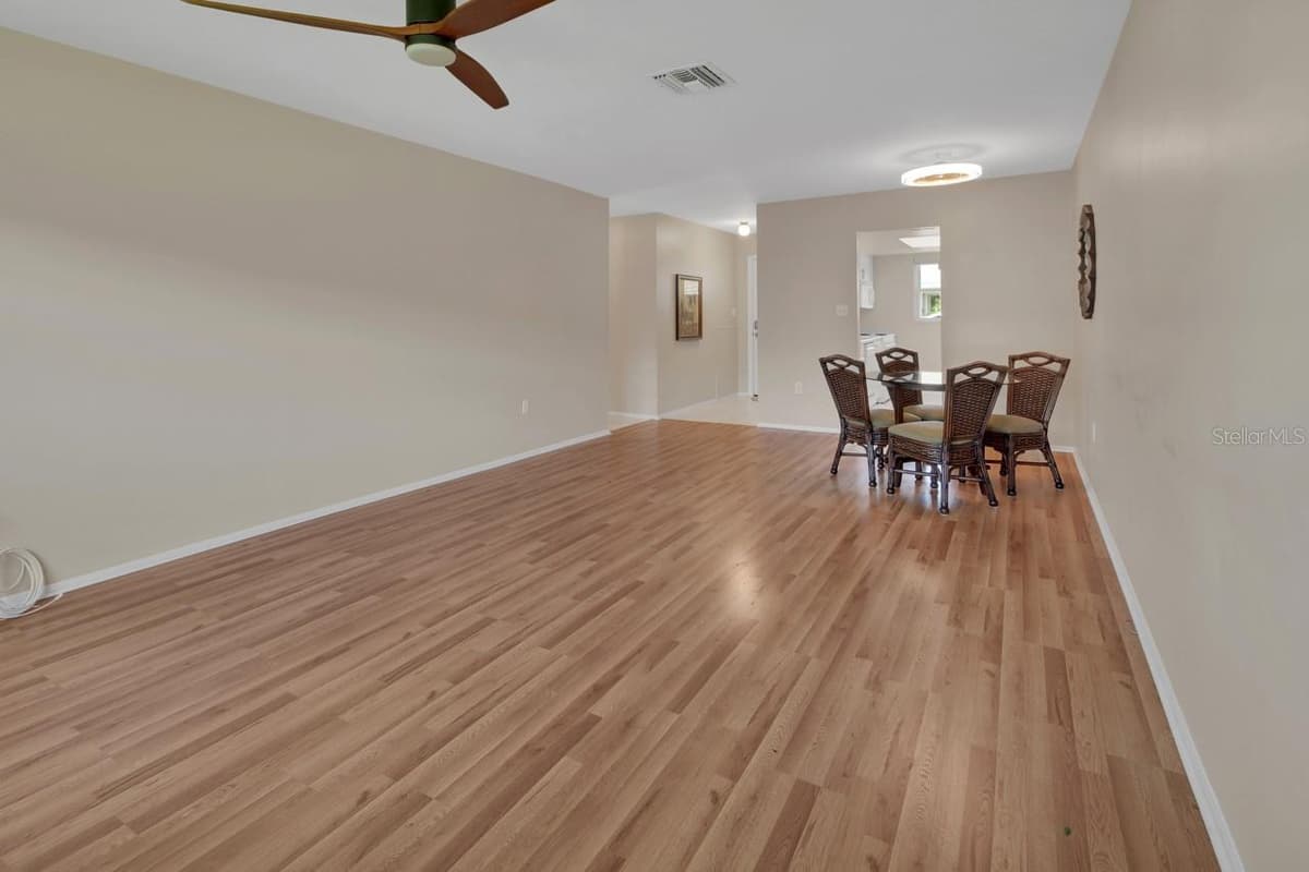 202 ELMWOOD AVENUE — photo 10 of 28