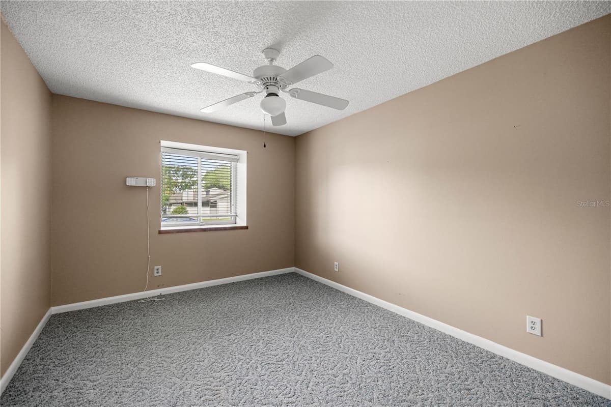 2052 37TH COURT CIRCLE — photo 19 of 24