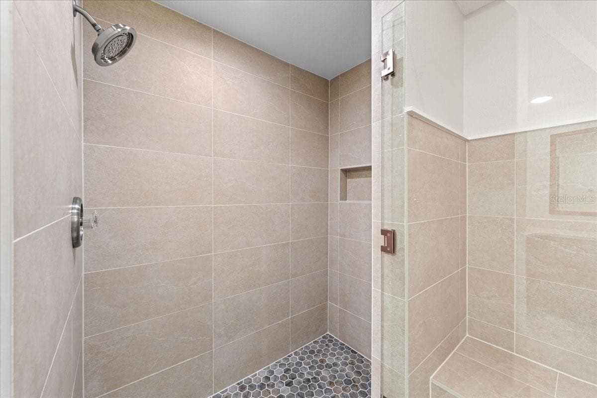 1701 ALLENS CREEK DRIVE — photo 33 of 99