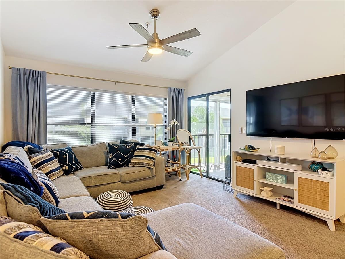 404 BOUCHELLE DRIVE — photo 12 of 37