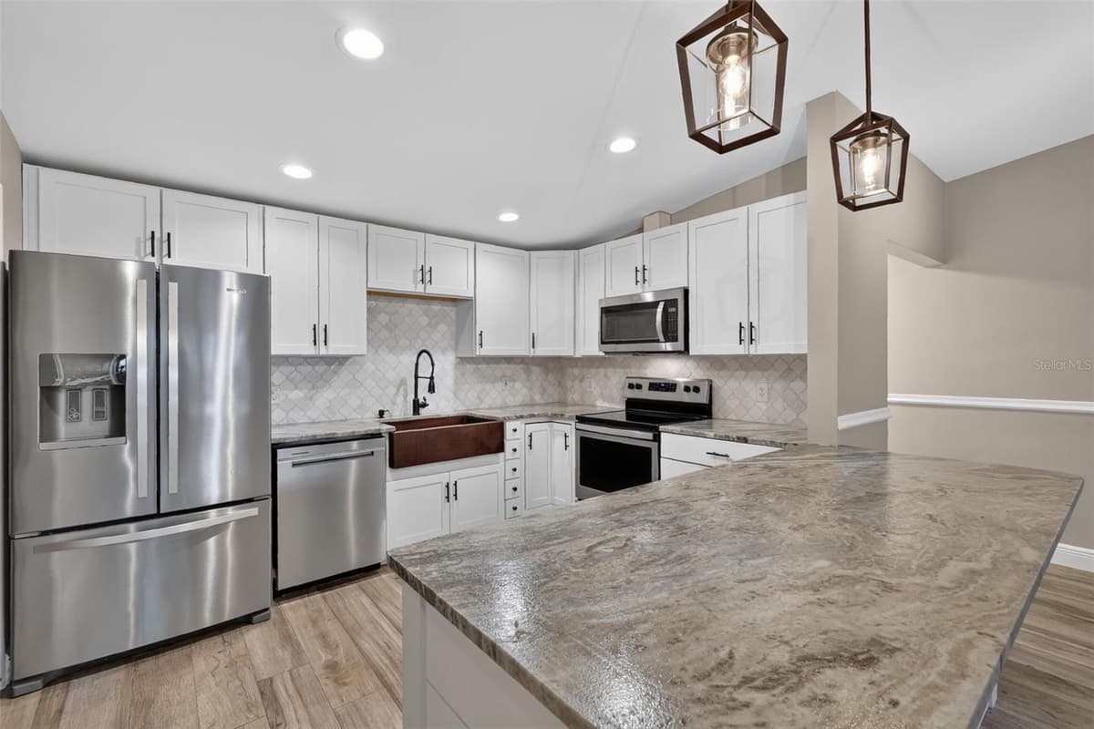 2434 TRACE AVE — photo 9 of 35