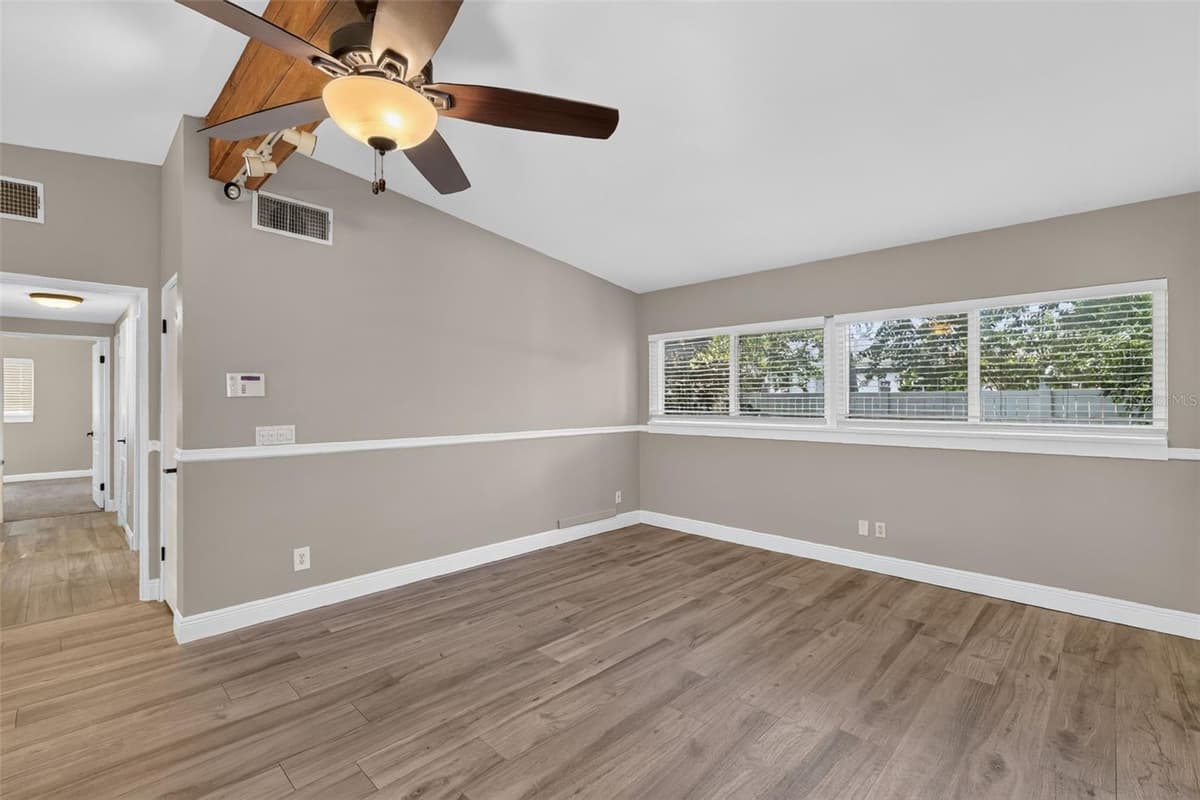 2434 TRACE AVE — photo 16 of 35
