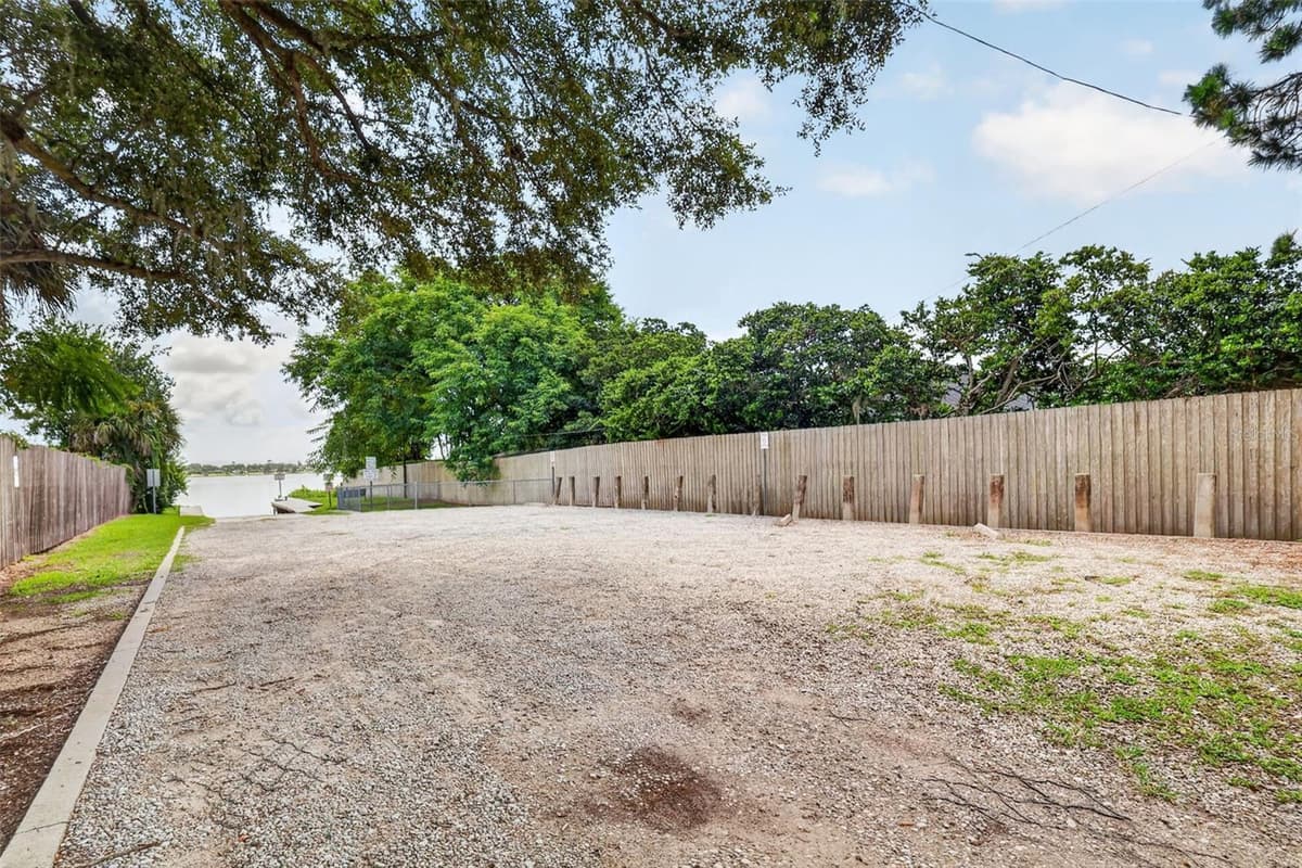 2434 TRACE AVE — photo 30 of 35