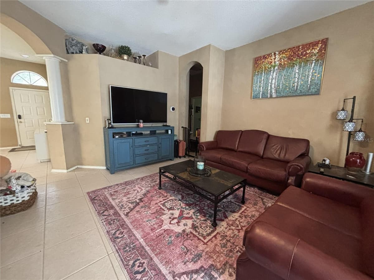 348 FOUNTAINVIEW CIRCLE — photo 11 of 19