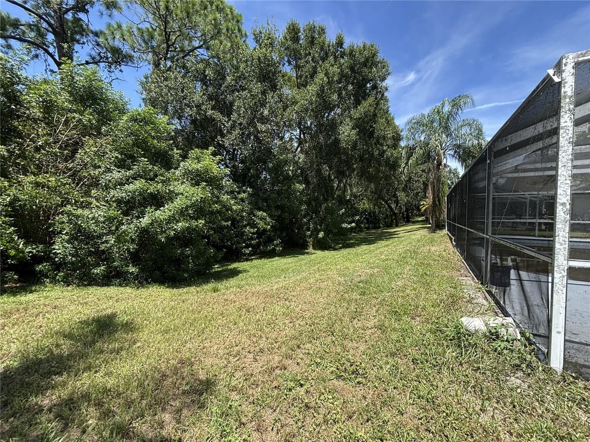 348 FOUNTAINVIEW CIRCLE — photo 19 of 19