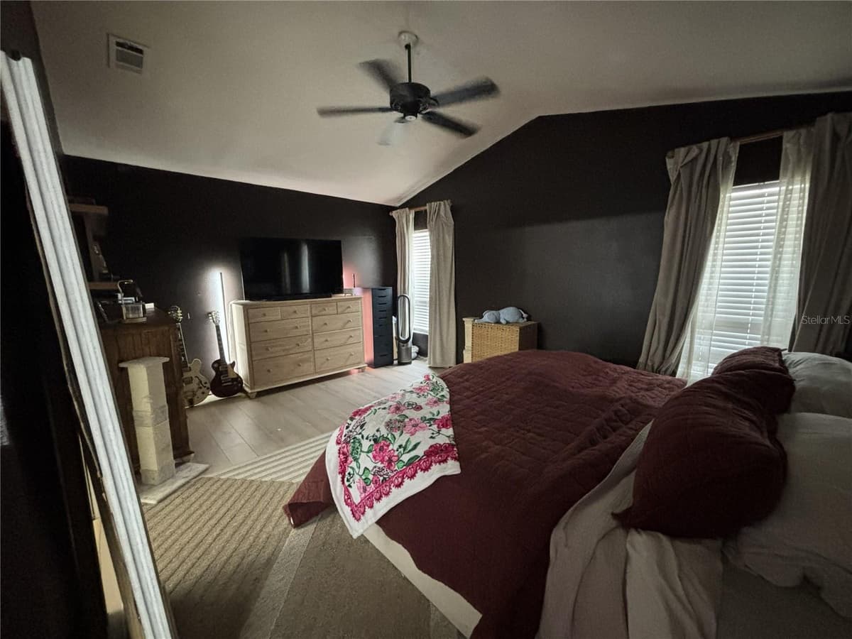 348 FOUNTAINVIEW CIRCLE — photo 17 of 19