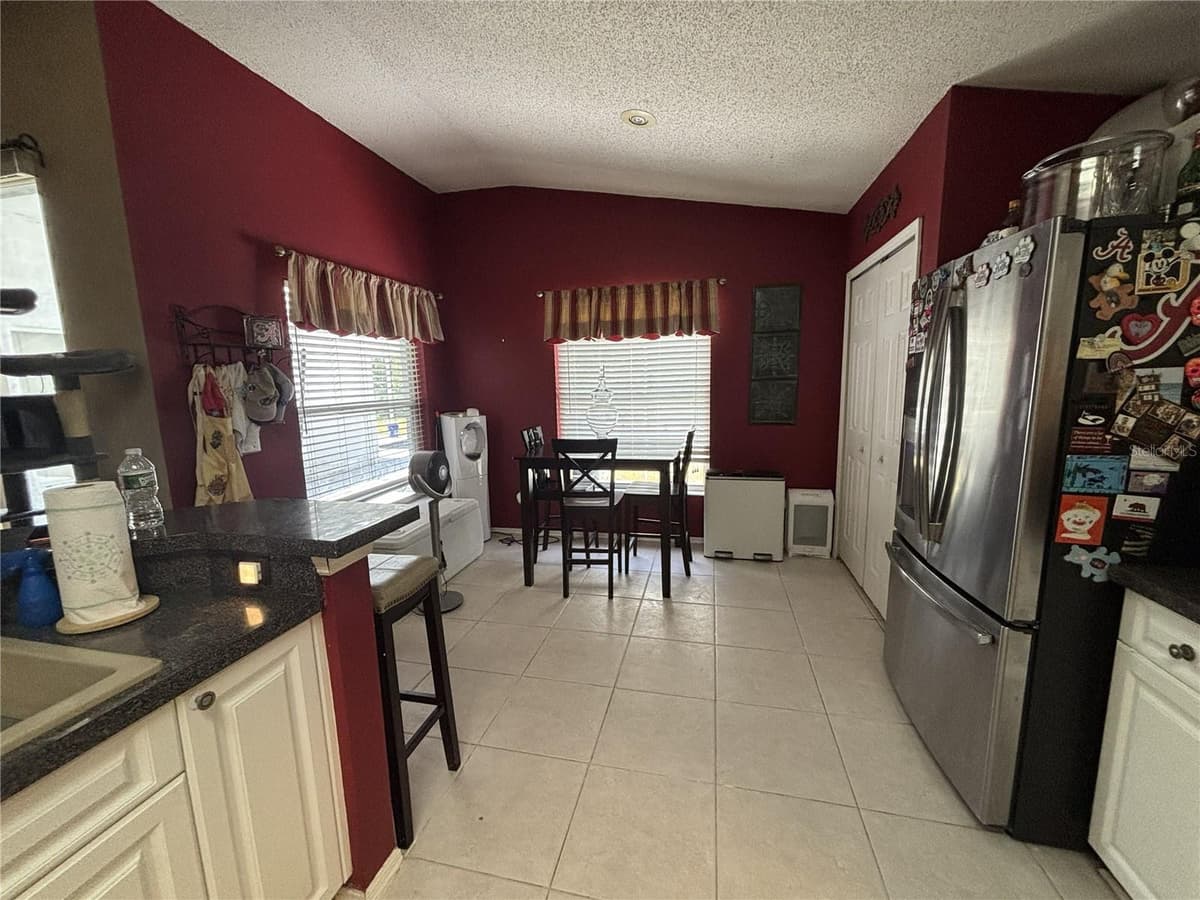 348 FOUNTAINVIEW CIRCLE — photo 9 of 19