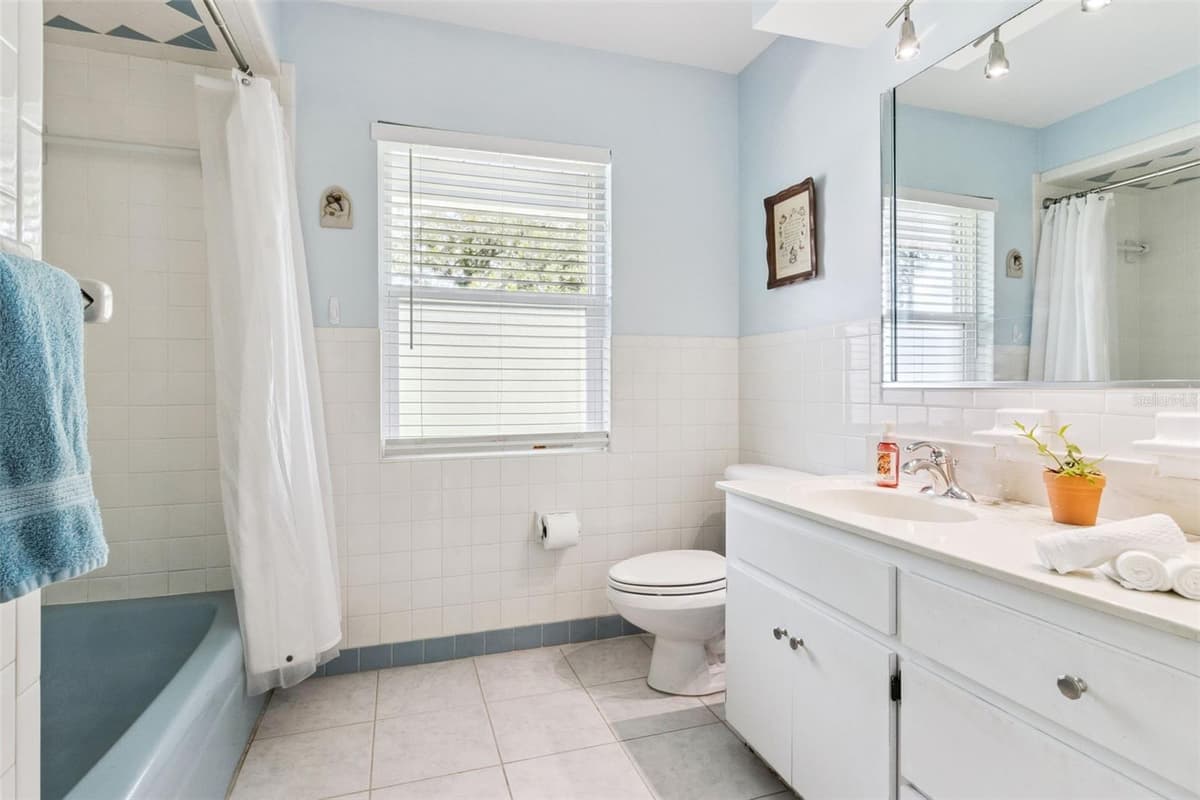 101 RONELE DRIVE — photo 34 of 62