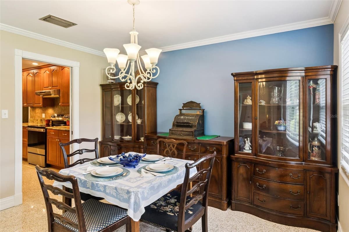 101 RONELE DRIVE — photo 13 of 62