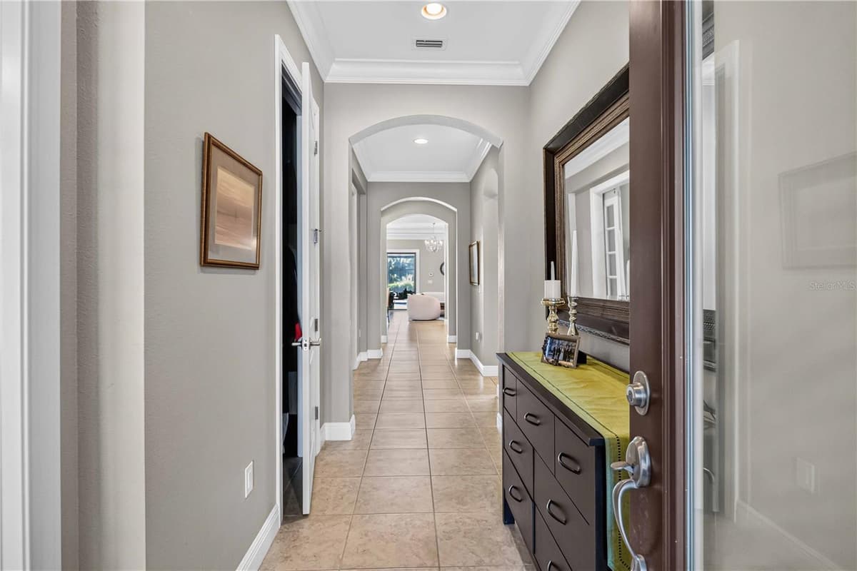 24232 GALLBERRY DRIVE — photo 11 of 89