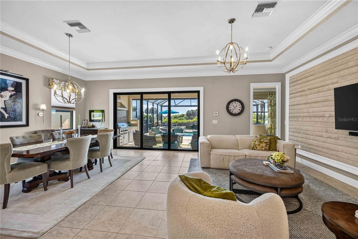 24232 GALLBERRY DRIVE — photo 16 of 89