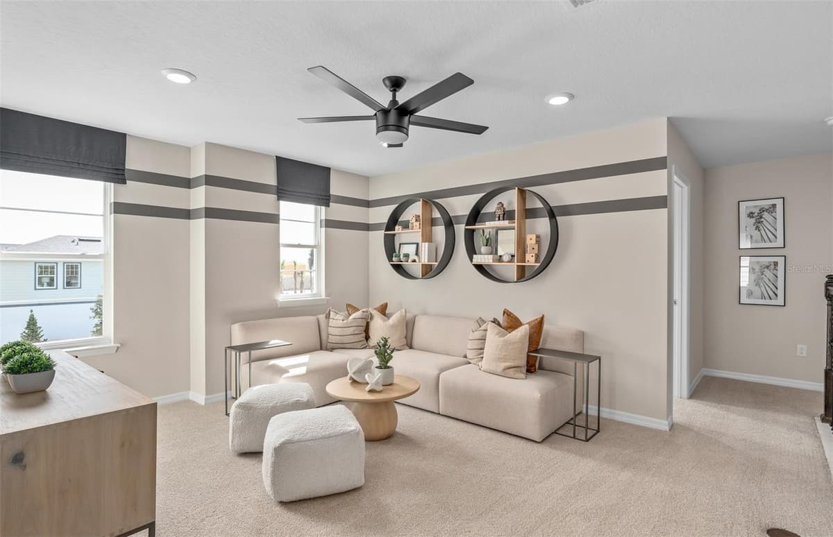 427 WINTER GROVE BOULEVARD — photo 15 of 35