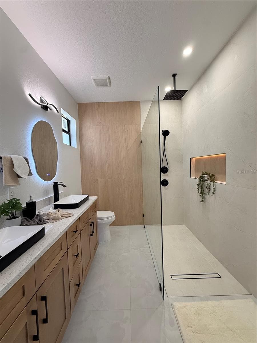 8208 ELMER STREET — photo 16 of 25