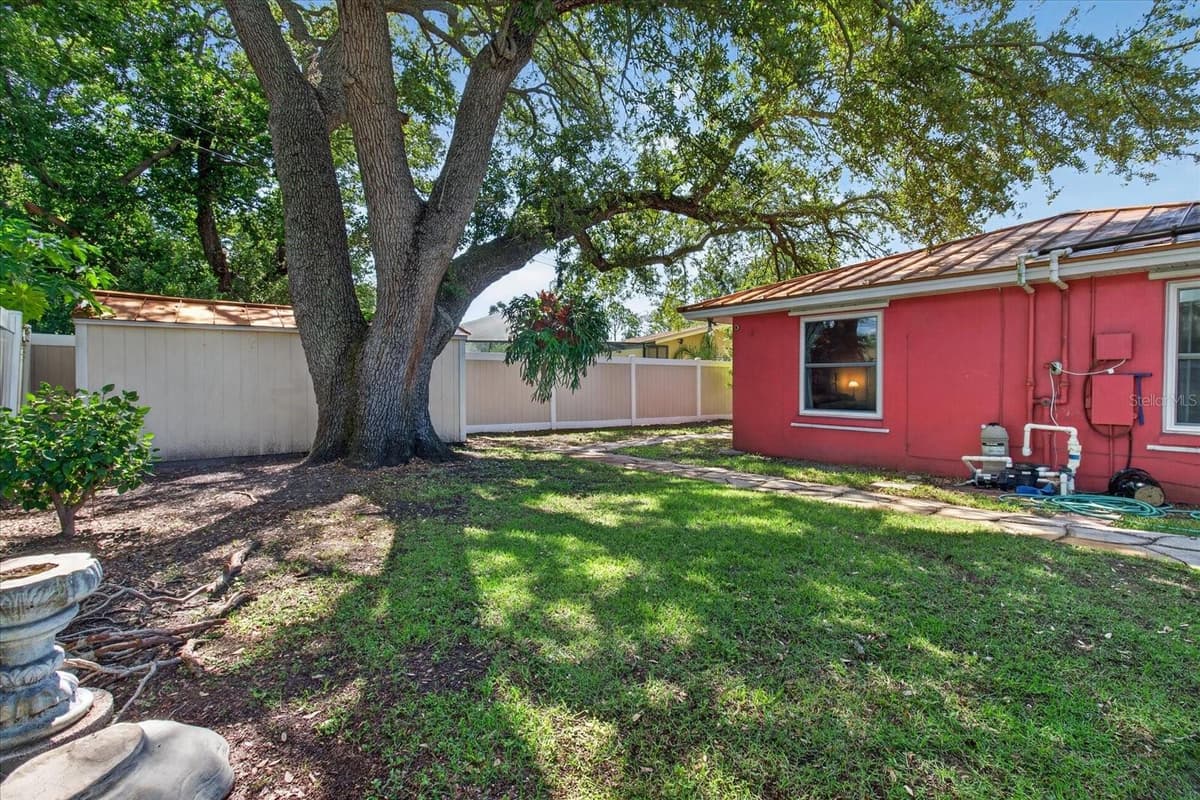 13497 OVAL DRIVE — photo 72 of 94